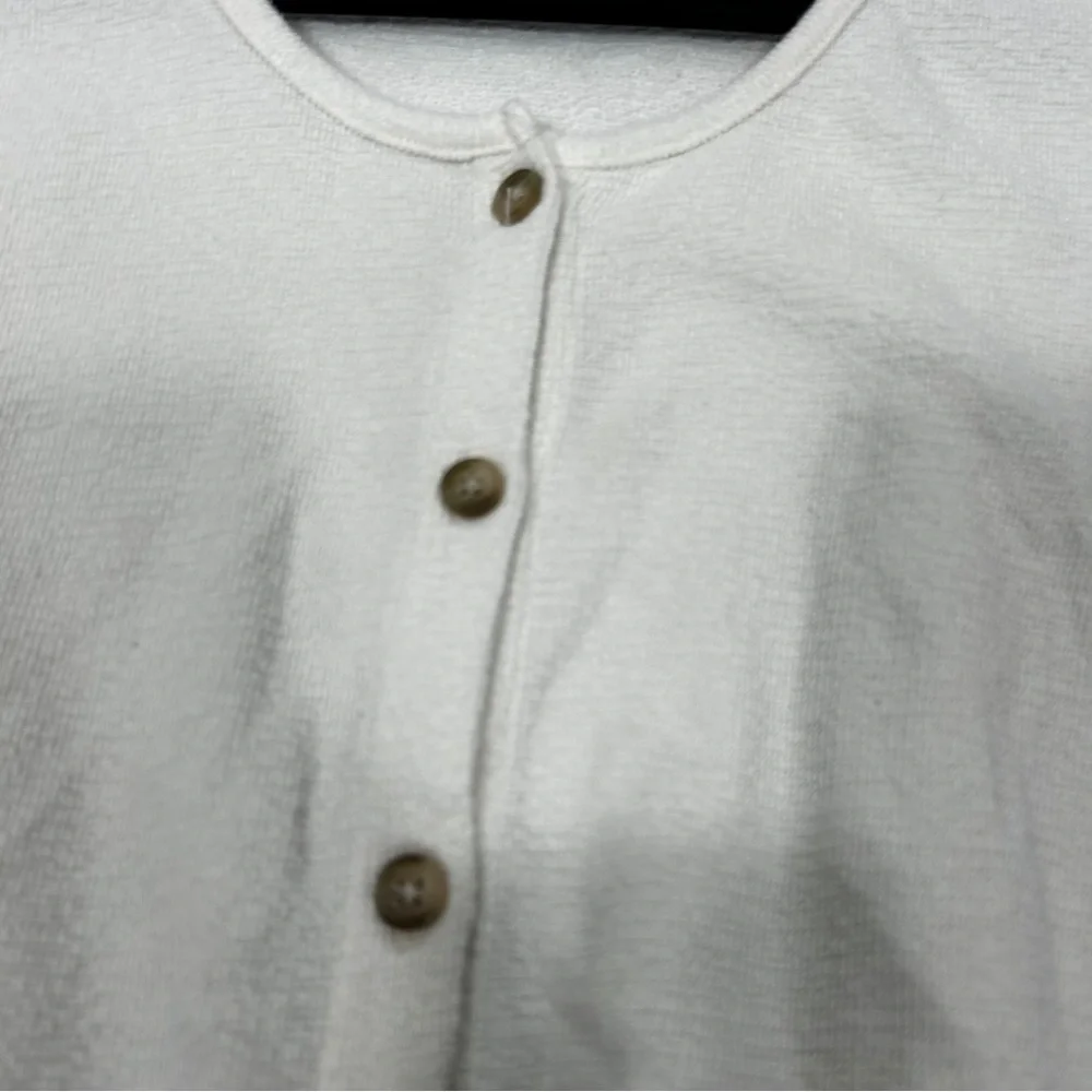 Madewell White Button Down Blouse with Puff Sleeves P2